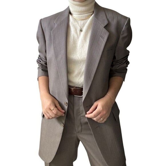 Vintage Christian Dior Gray 100% Wool Suit Sport Coat Blazer Trouser Set 42R - Picture 15 of 16